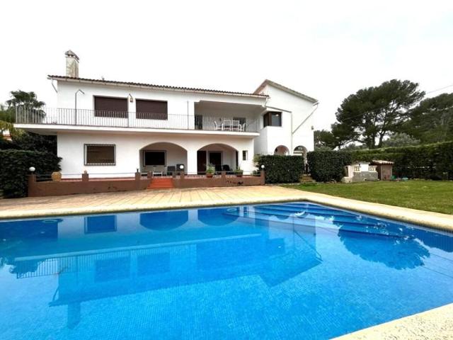 Chalet en venta en Denia, Playa photo 0