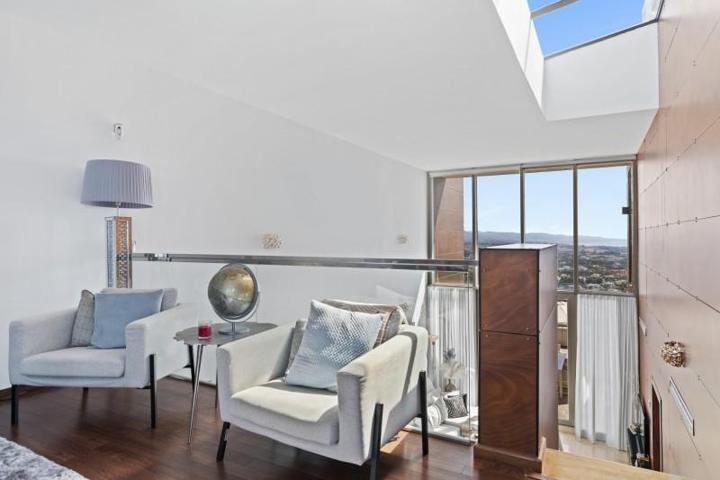 Casa en venta en Benahavís, Benahavis photo 0