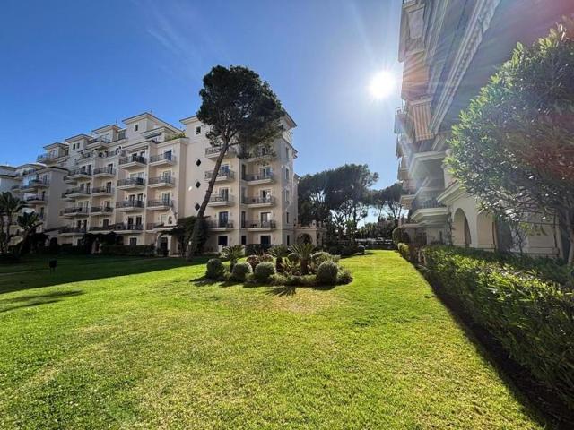 Piso en venta en Marbella, Marbella photo 0