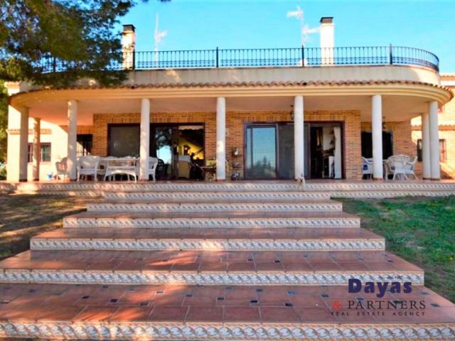 Chalet en venta en Torrevieja, Los Balcones photo 0