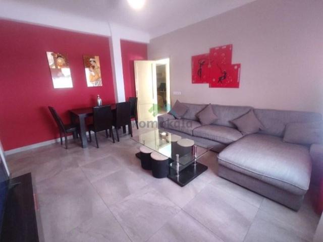 Apartamento en venta en Madrid photo 0