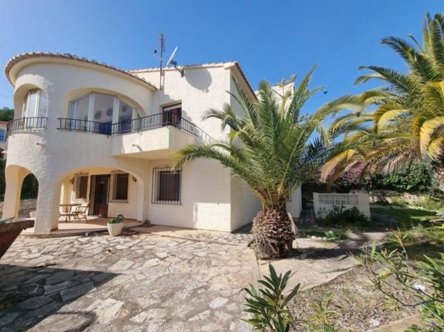 Chalet en venta en Calpe, Calpe photo 0