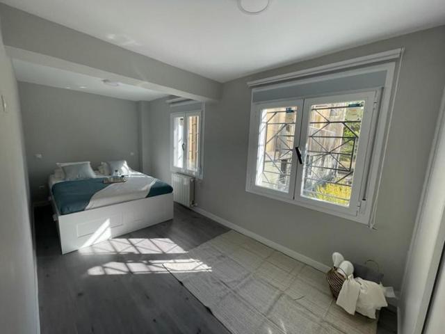 Edificio en venta en Alcorcón, Centro Urbano photo 0