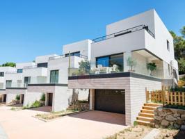 Casa en venta en Palafrugell photo 0