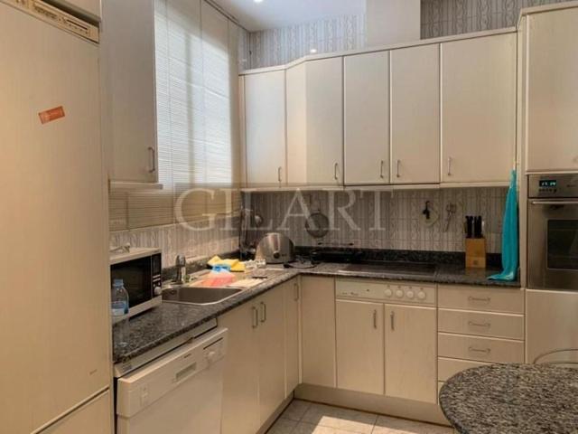 Edificio en venta en Lleida photo 0