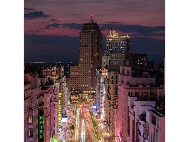 Piso en venta en Madrid photo 0