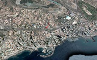 Local comercial en venta en Adeje photo 0