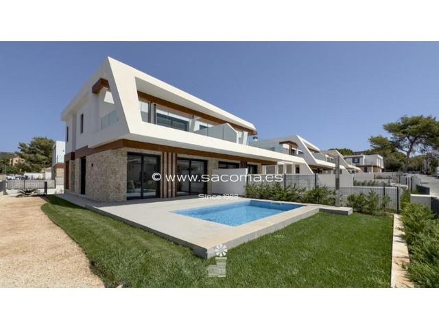 Chalet en venta en Capdepera photo 0