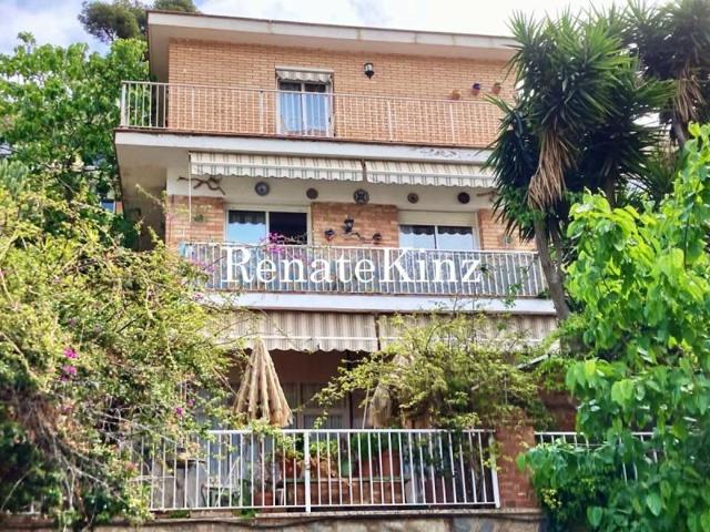 Casa en venta en Castelldefels, Bellamar photo 0