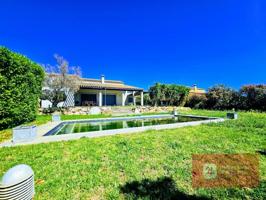 Casa con terreno en venta en Peralada photo 0