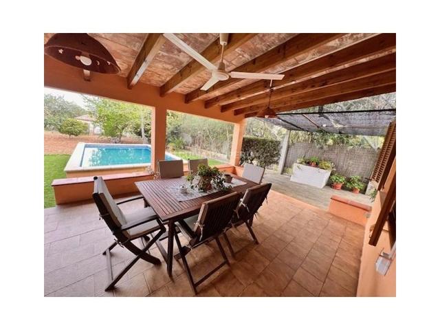 Casa con terreno en venta en Pollença photo 0