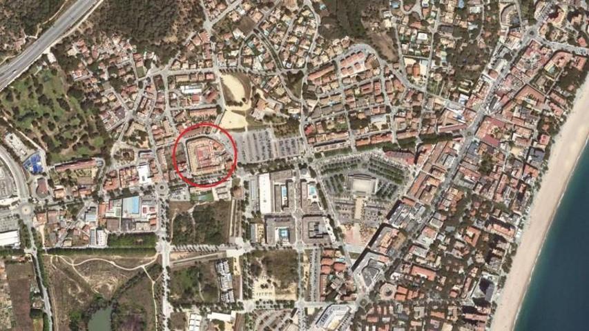 Local comercial en venta en Castell-Platja d'Aro, 2º línea de mar photo 0