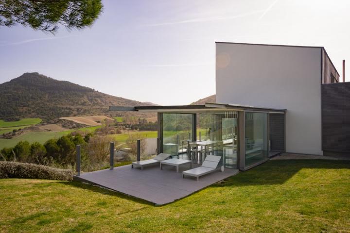 Chalet en venta en Egüés, Gorraiz photo 0