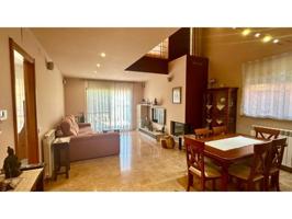 Casa en venta en Viladecans photo 0