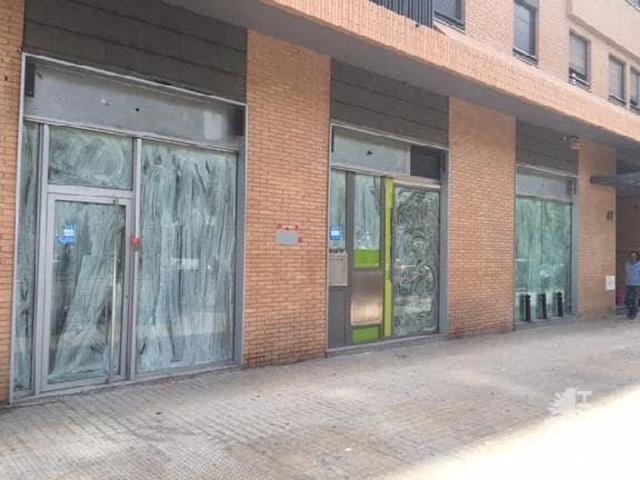 Local comercial en venta en Valencia, Valencia photo 0