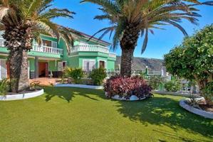 Chalet en venta en Candelaria, Barranco Hondo photo 0