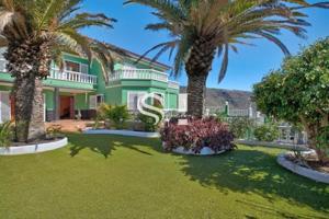 Chalet en venta en Candelaria, Barranco Hondo photo 0