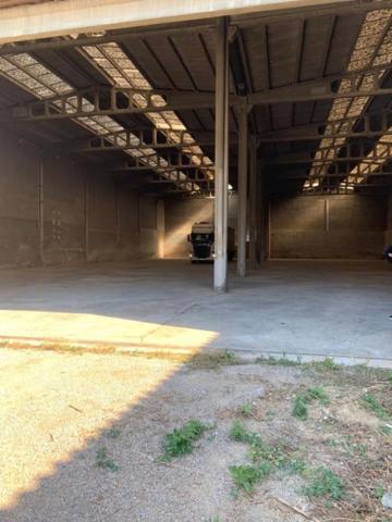 Local comercial en venta en Torroella de Montgrí, Casco photo 0