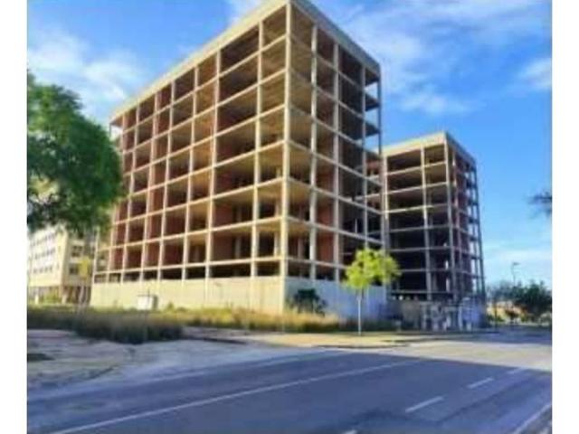 Edificio en venta en Vinaròs photo 0