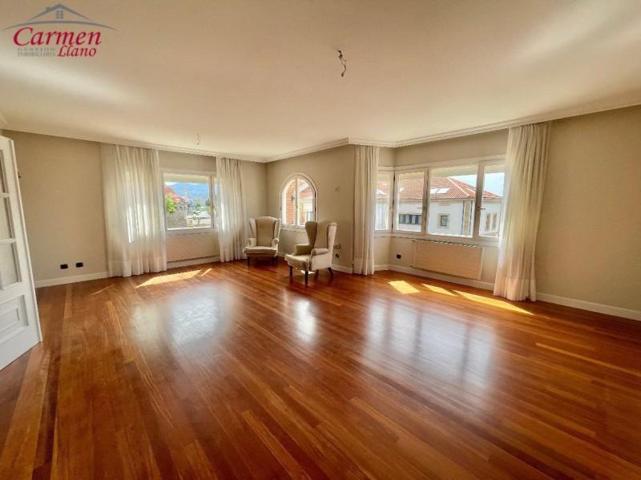 Piso en venta en Getxo, Neguri photo 0