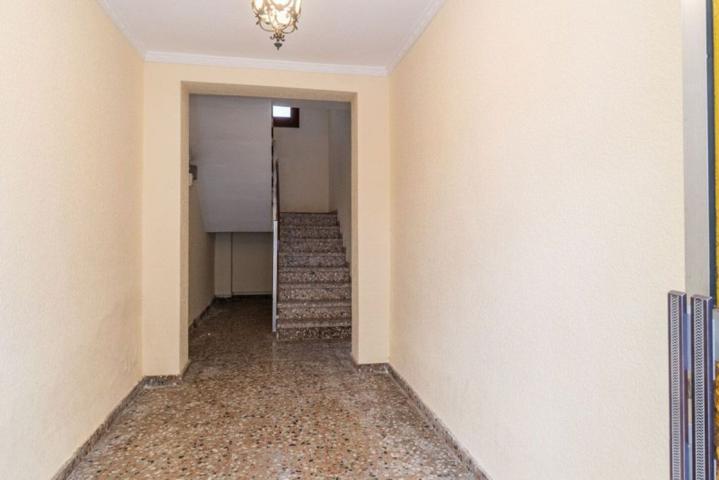 Edificio en venta en Torrevieja, Playa del Cura photo 0