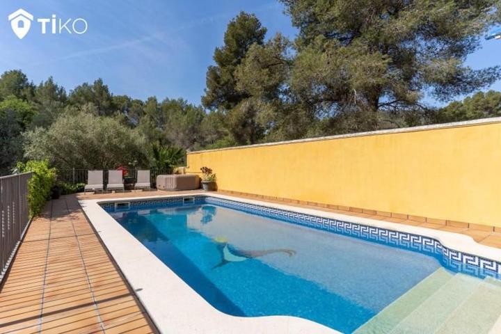 Chalet en venta en Gavà, Gavà photo 0