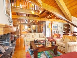 Duplex en venta en Naut Aran photo 0