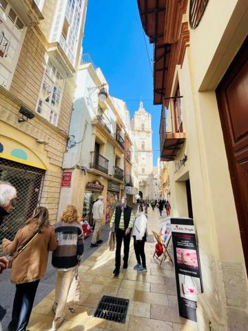 Nave industrial en venta en Málaga, Malaga photo 0