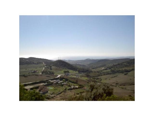 Chalet en venta en Casares photo 0