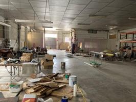 Nave industrial en alquiler en Alcàsser photo 0