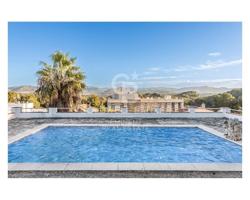 Casa con terreno en venta en Sant Pere de Ribes photo 0