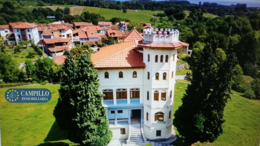 Casa en venta en Llanes, Porrua photo 0