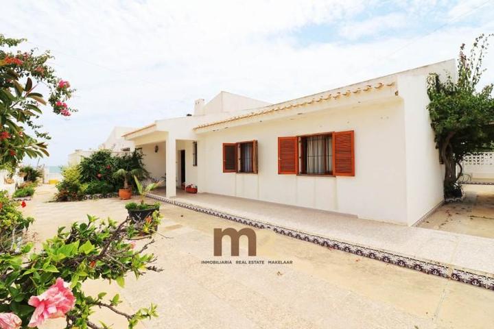 Chalet en venta en Guardamar del Segura, PLAYA CENTRO photo 0