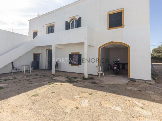 Casa con terreno en venta en Ciutadella de Menorca photo 0