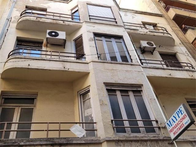 Piso en venta en Albacete photo 0