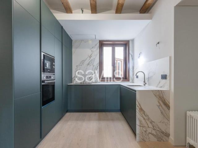 Apartamento en venta en Barcelona, Dreta de l'Eixample photo 0