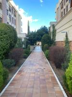 Piso en venta en Majadahonda, Majadahonda photo 0