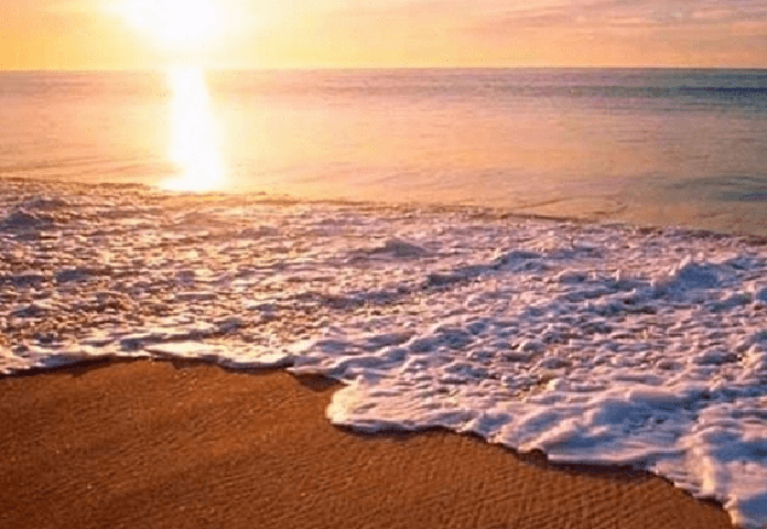 Casas de pueblo en venta en Castelldefels photo 0