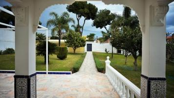 Chalet en venta en Benalmádena, Benalmadena Costa photo 0