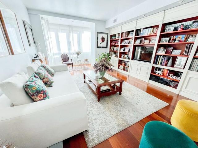 Piso en venta en Madrid, Azca photo 0