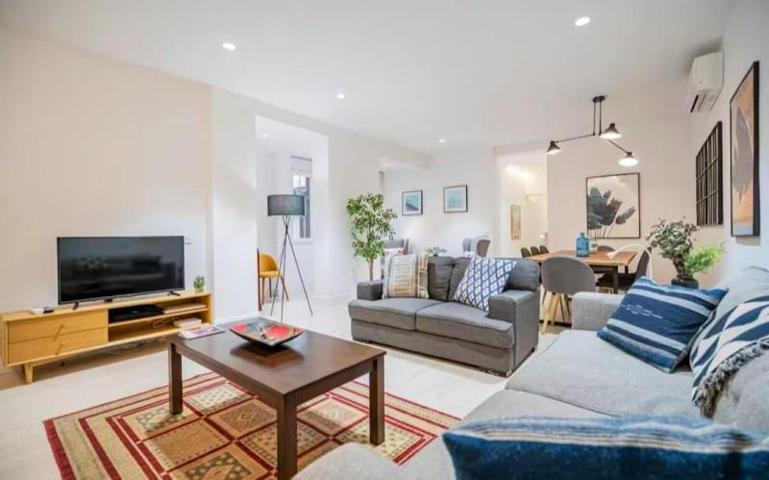 Piso en venta en Madrid photo 0