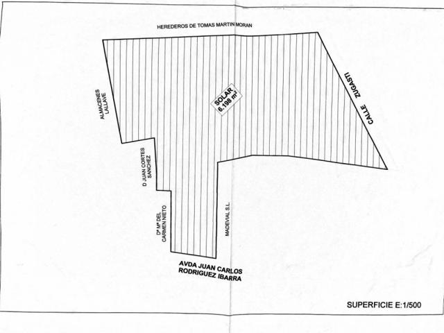 Terreno en venta en Almendralejo, Carretera Sevilla photo 0