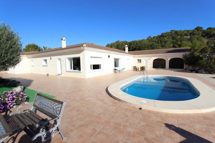 Chalet en venta en Altea, Pueblo photo 0