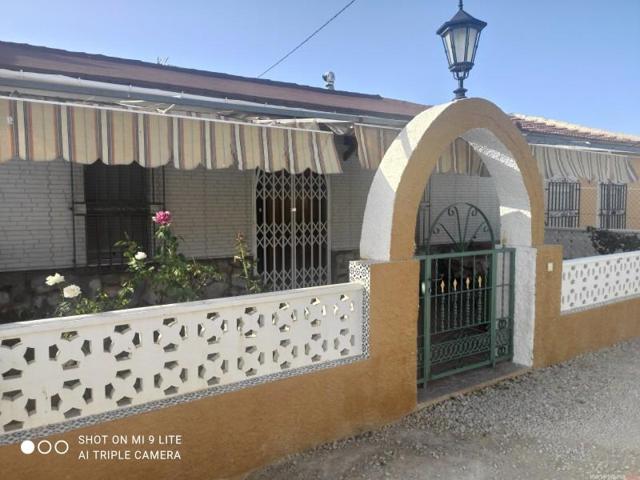 Nave industrial en venta en Redován, Redován photo 0