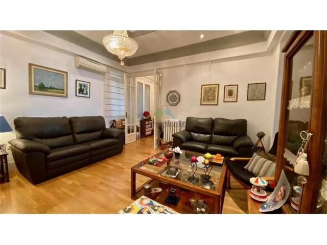 Apartamento en venta en Madrid, Lista photo 0