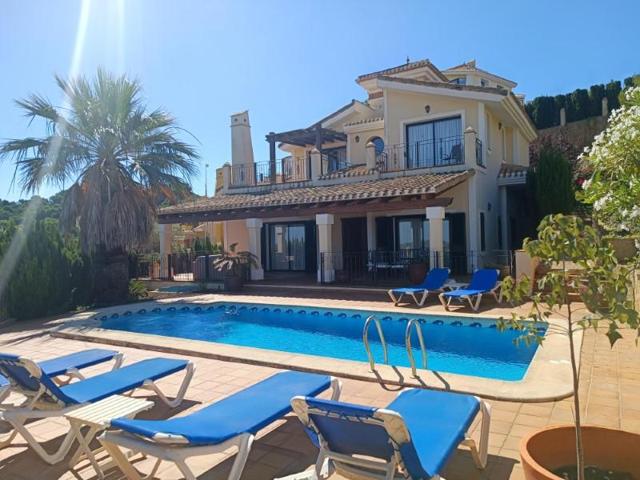 Chalet en venta en Cartagena, La Manga Club-Atamaría photo 0