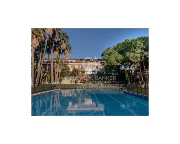 Casa en venta en Esplugues de Llobregat photo 0