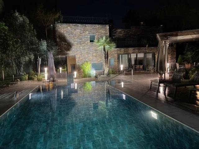 Chalet en venta en Tordesillas, El Montico photo 0