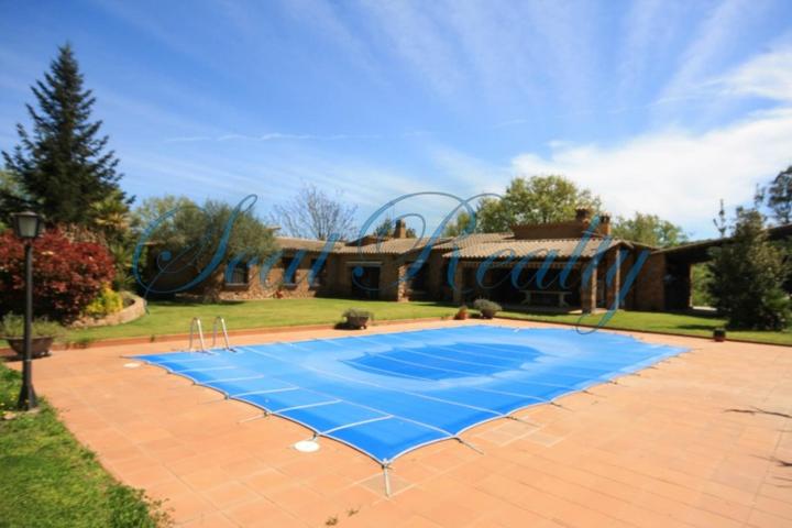 Chalet en venta en Llagostera, Llagostera photo 0