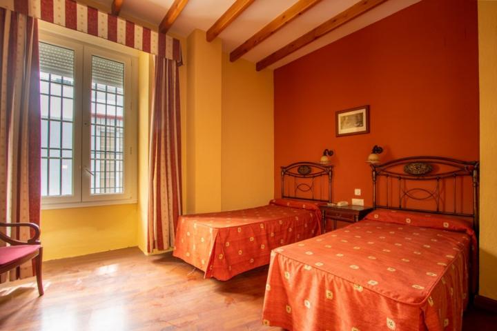 Edificio en venta en Jerez de la Frontera, Centro photo 0